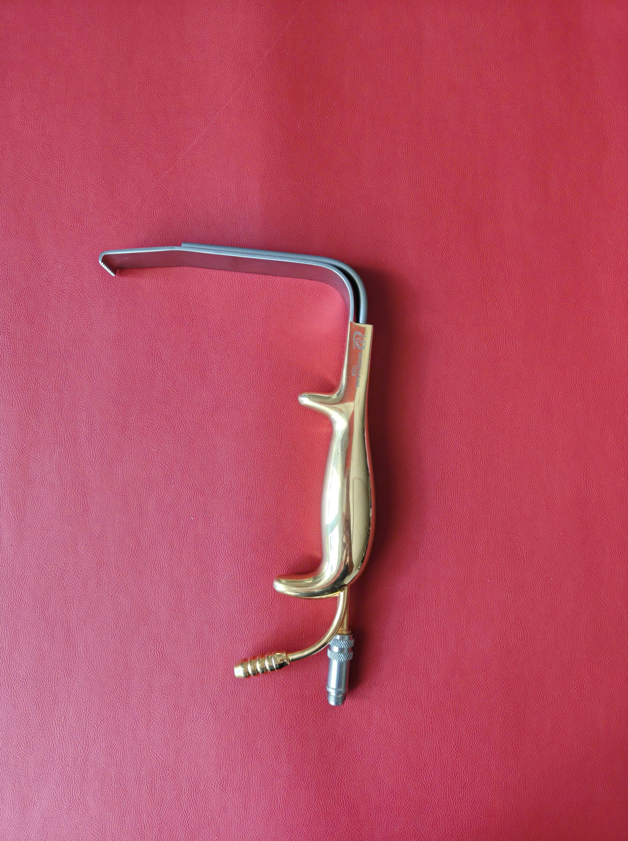 Banh vén ngực Tebbetts Dài 22cm đầu dài 12,5cm Dài cong 3,7cm rộng cong 2,2cm rộng thẳng 2,5cm